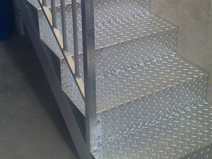   Escaleras metalicas